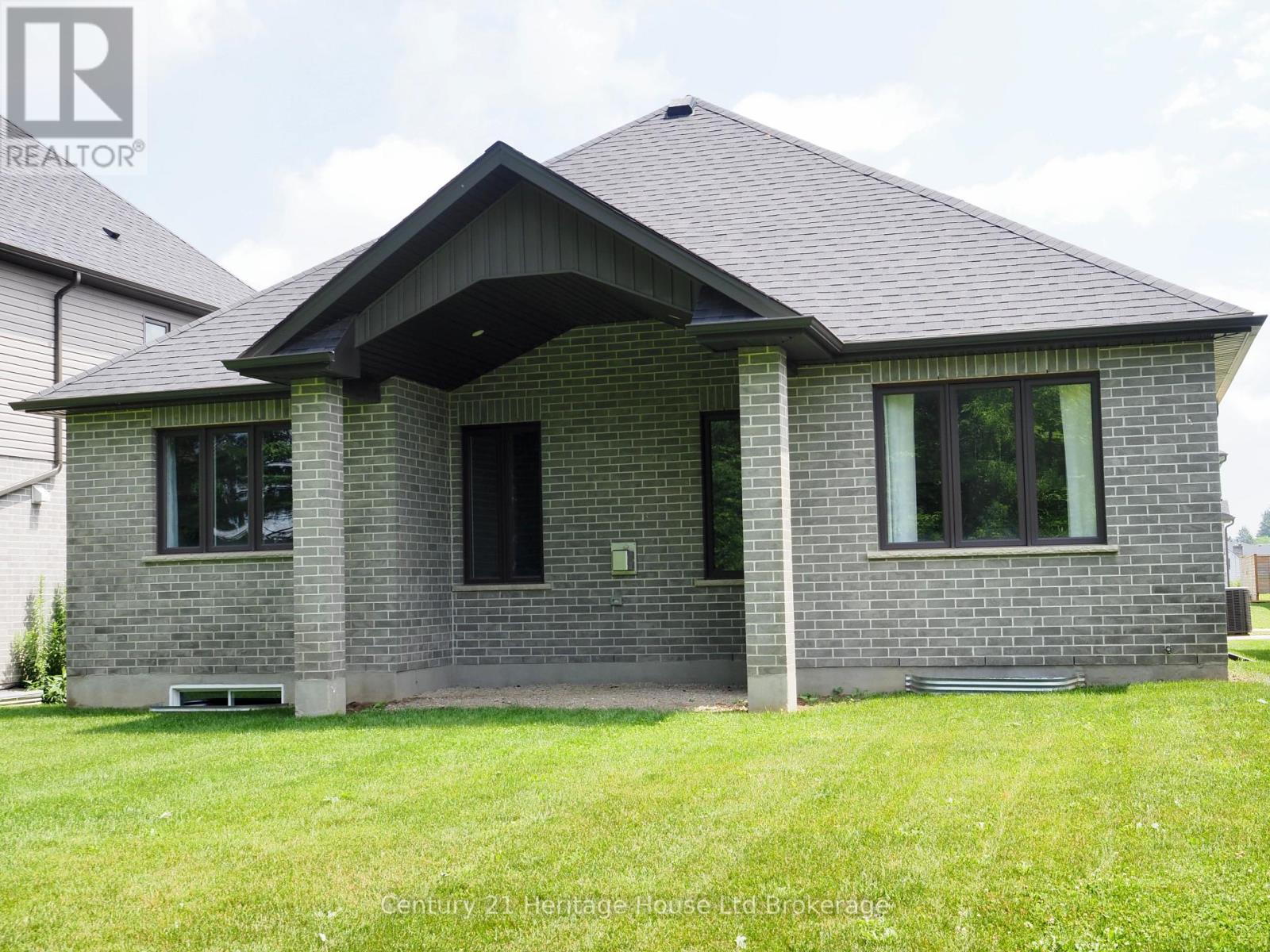 114 Beech Boulevard, Tillsonburg, Ontario  N4G 5S1 - Photo 28 - X12986076
