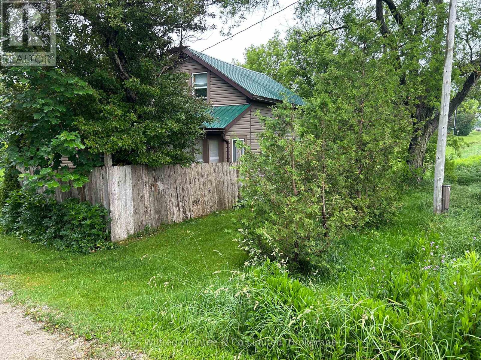 401866 Grey 4 Road, West Grey, Ontario  N4N 3B8 - Photo 2 - X12986352