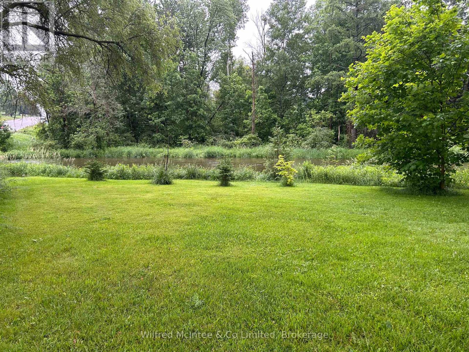 401866 Grey 4 Road, West Grey, Ontario  N4N 3B8 - Photo 5 - X12986352