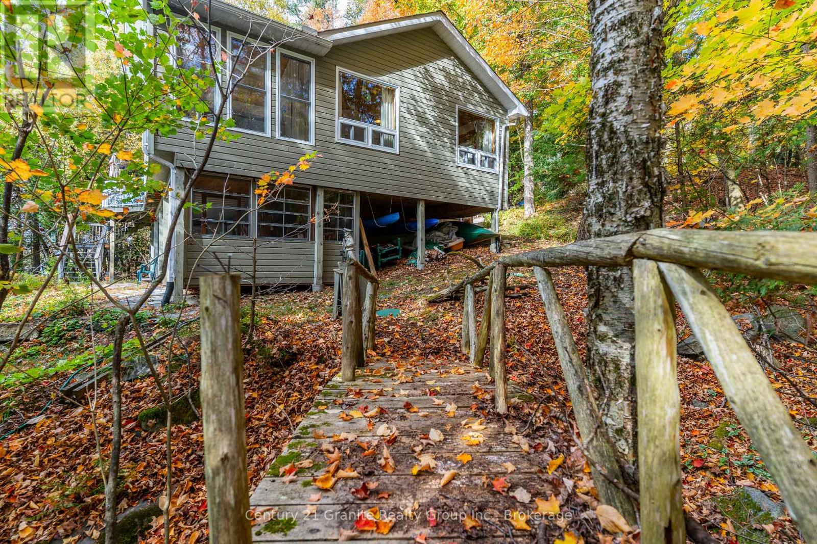 1058 Kipps Lane, Dysart Et Al, Ontario  K0M 1S0 - Photo 14 - X12987020