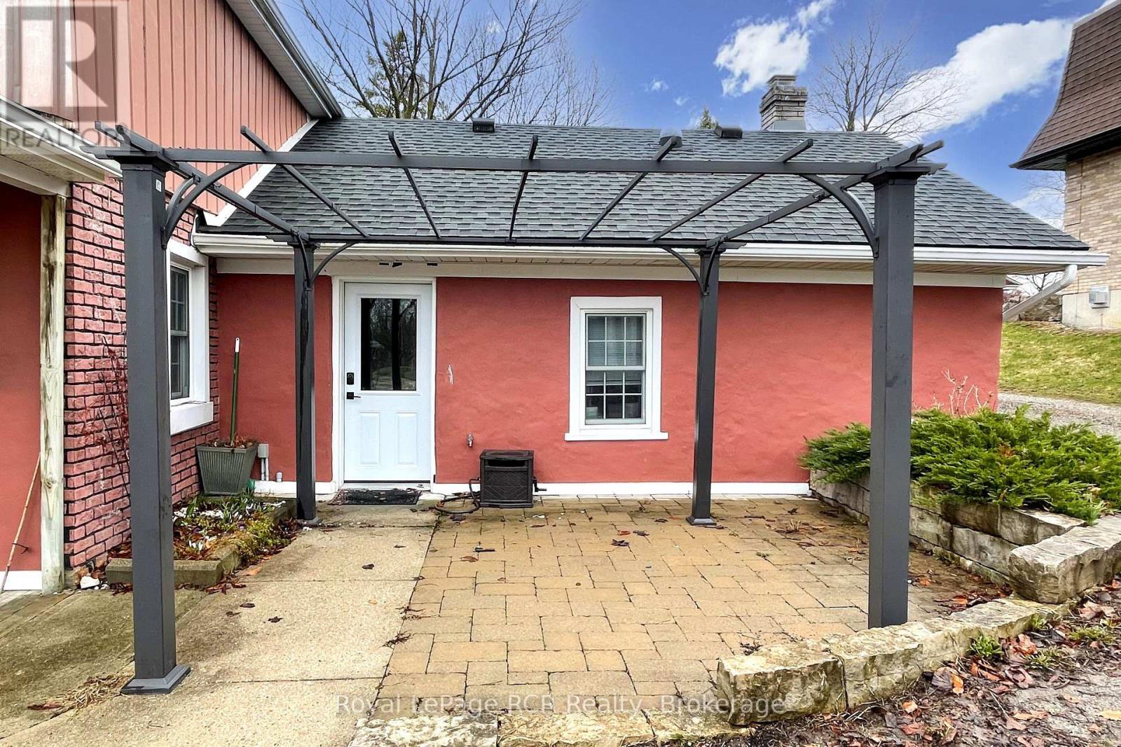 10 Walker Street, Brockton, Ontario  N0G 2V0 - Photo 15 - X12989028