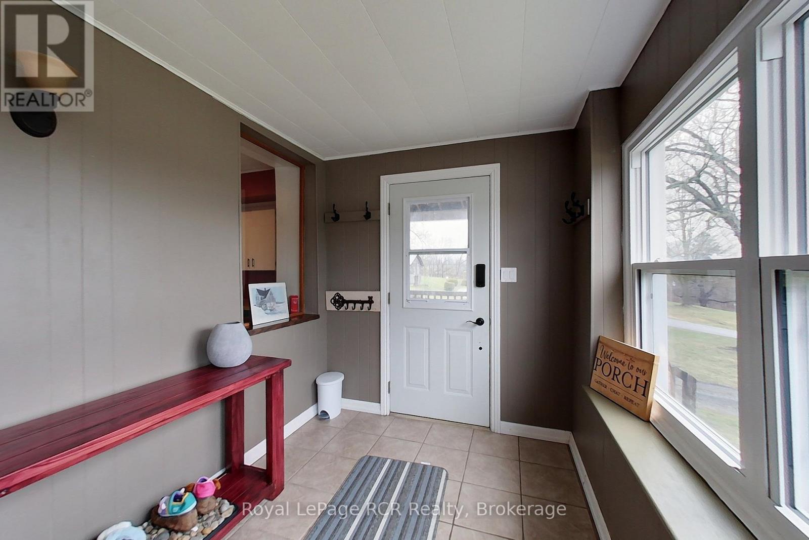 10 Walker Street, Brockton, Ontario  N0G 2V0 - Photo 17 - X12989028