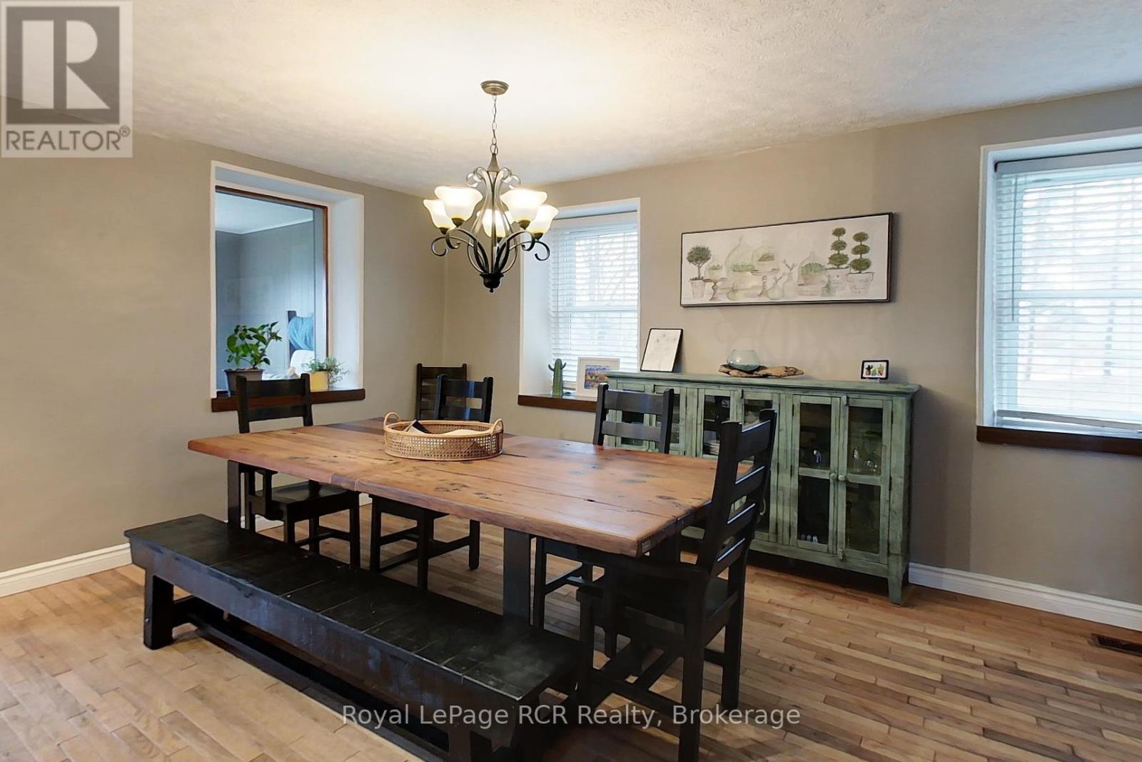 10 Walker Street, Brockton, Ontario  N0G 2V0 - Photo 21 - X12989028