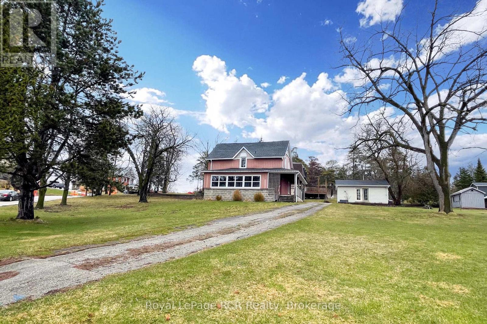 10 Walker Street, Brockton, Ontario  N0G 2V0 - Photo 5 - X12989028