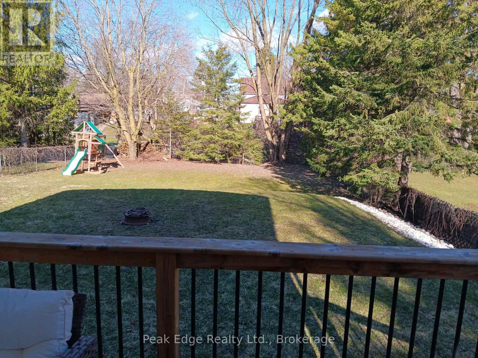 343 10th Avenue, Hanover, Ontario  N4N 2N4 - Photo 24 - X12989324