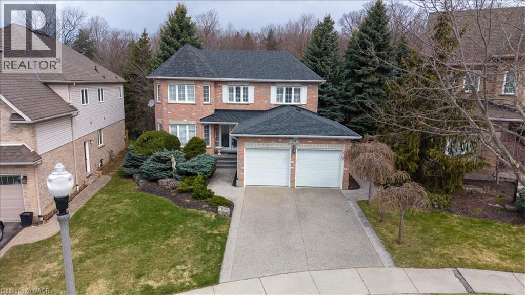 54 Woodcrest Court, Kitchener, Ontario  N2P 2K2 - Photo 2 - 40819862