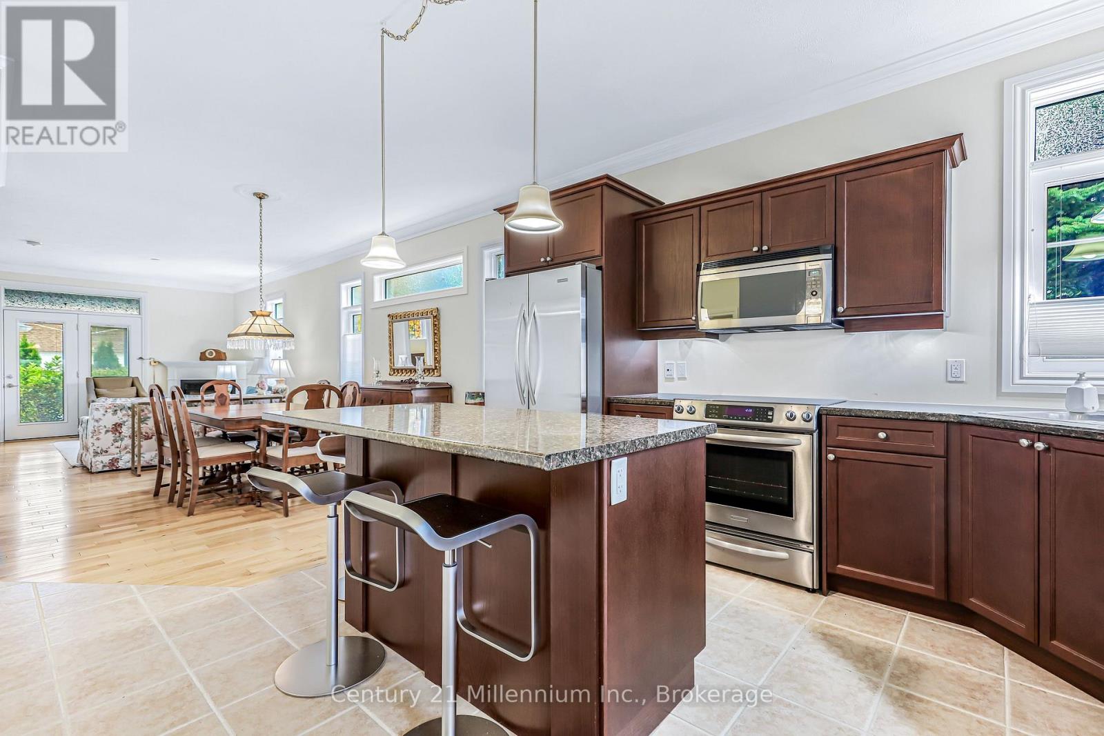 11 - 190 Morpeth Street, Saugeen Shores, Ontario  N0H 2L0 - Photo 8 - X12989984