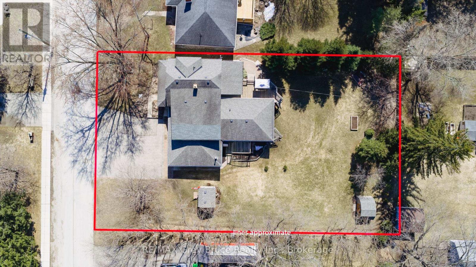 138 Main Street, Arran-Elderslie, Ontario  N0H 2N0 - Photo 11 - X12990284
