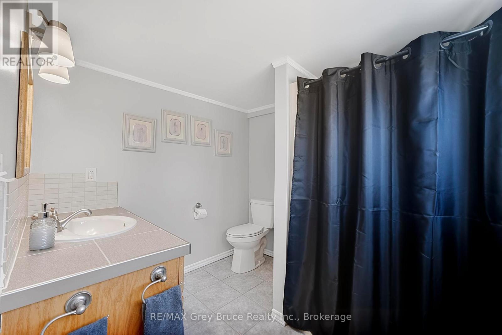 138 Main Street, Arran-Elderslie, Ontario  N0H 2N0 - Photo 26 - X12990284