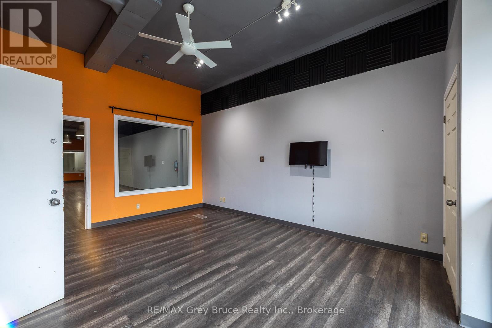 827 2nd Avenue E, Owen Sound, Ontario  N4K 2H2 - Photo 7 - X12990312