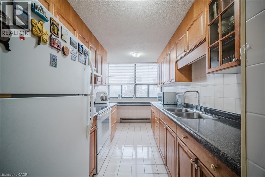 18 Knightsbridge Road Unit# 502, Brampton, Ontario  L6T 3X5 - Photo 6 - 40818254