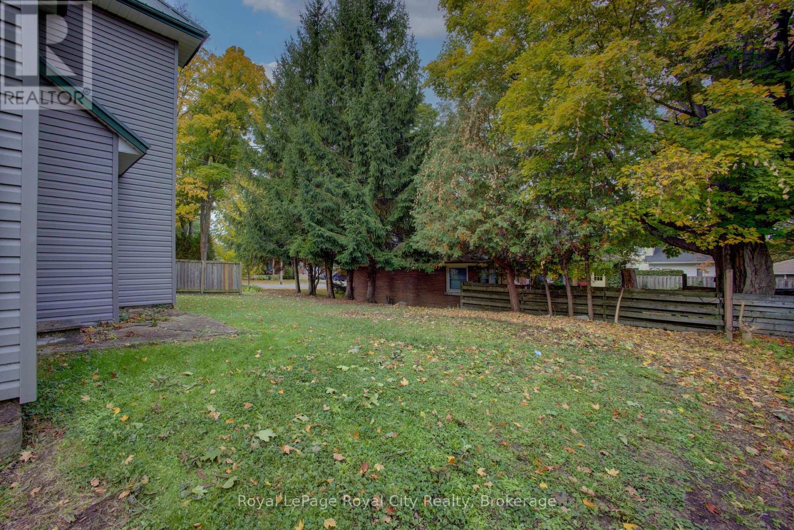 103 Patrick Street E, North Huron, Ontario  N0G 2N0 - Photo 11 - X12990964
