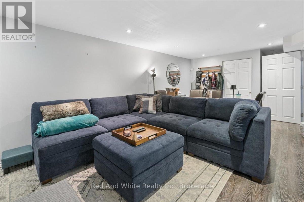 96 Pathfinder Crescent, Kitchener, Ontario  N2P 1S6 - Photo 20 - X12991064