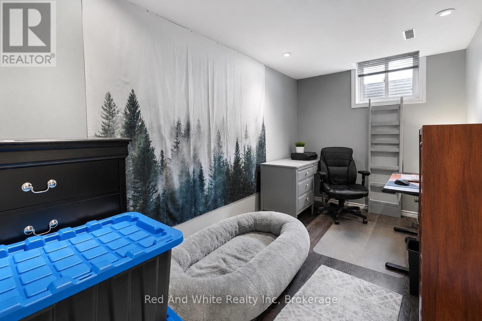 96 Pathfinder Crescent, Kitchener, Ontario  N2P 1S6 - Photo 21 - X12991064