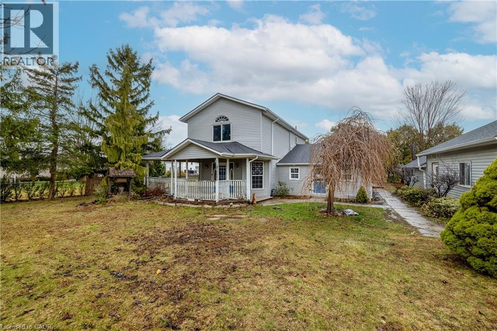 527 Bond Street, Watford, Ontario  N0M 2S0 - Photo 2 - 40819933