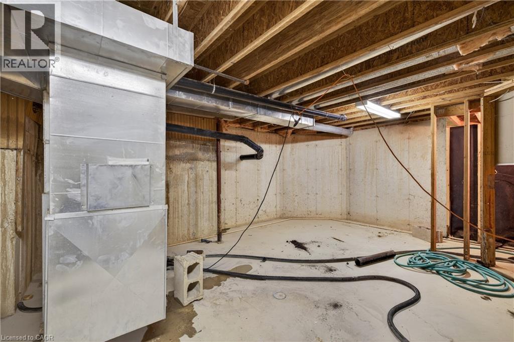 527 Bond Street, Watford, Ontario  N0M 2S0 - Photo 30 - 40819933