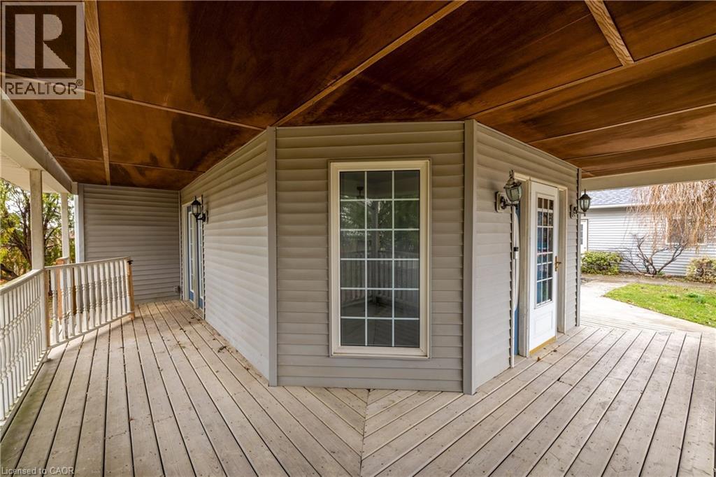 527 Bond Street, Watford, Ontario  N0M 2S0 - Photo 38 - 40819933