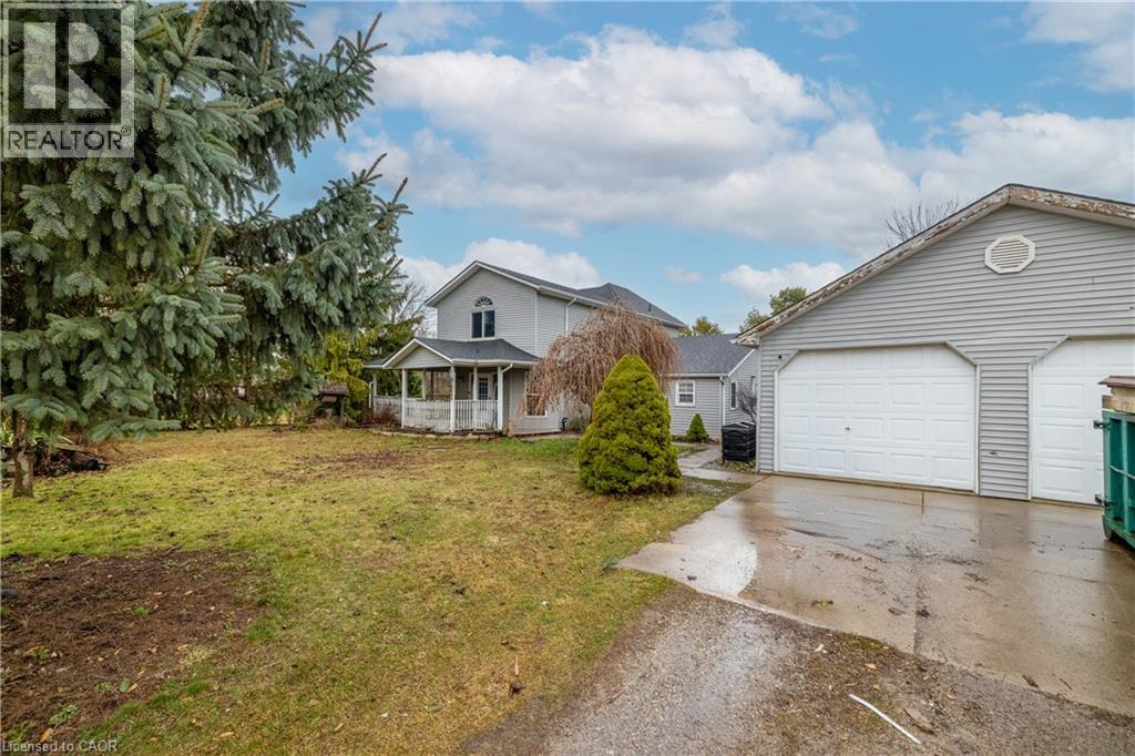 527 Bond Street, Watford, Ontario  N0M 2S0 - Photo 5 - 40819933