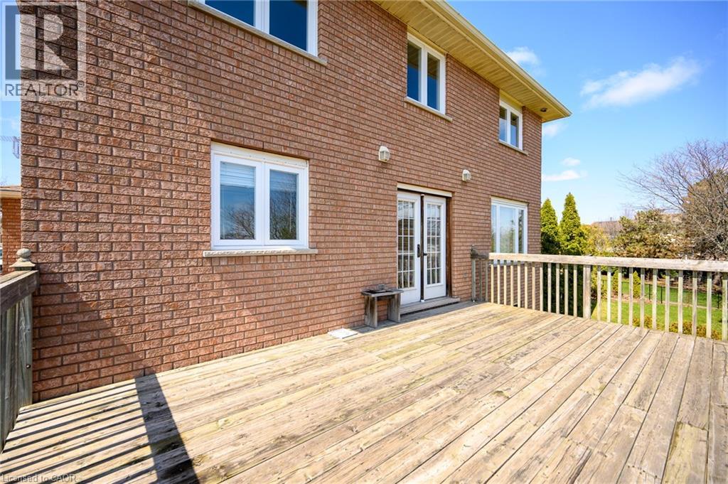 27 Trieste Place, Hamilton, Ontario  L9B 2C3 - Photo 38 - 40820230
