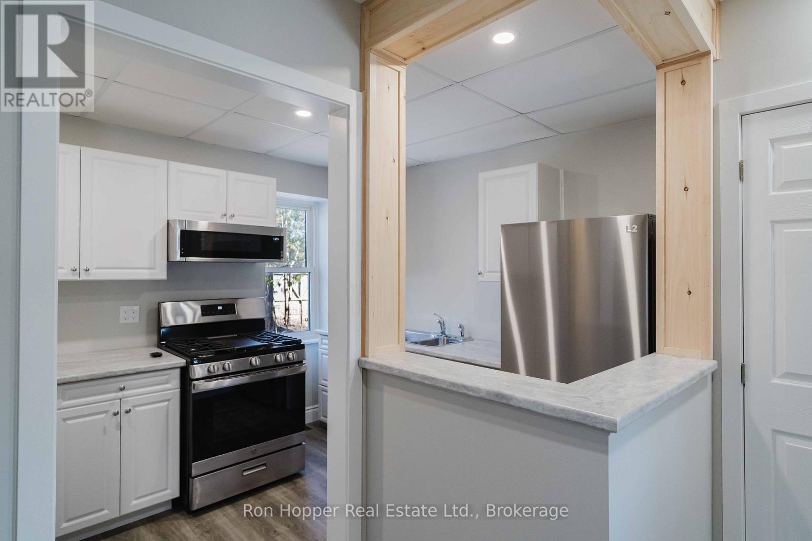 682 7th St A East Street, Owen Sound, Ontario  N4K 1K5 - Photo 10 - X12992270