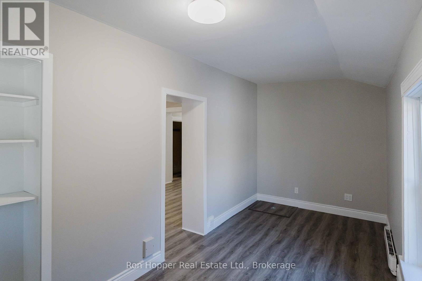 682 7th St A East Street, Owen Sound, Ontario  N4K 1K5 - Photo 13 - X12992270