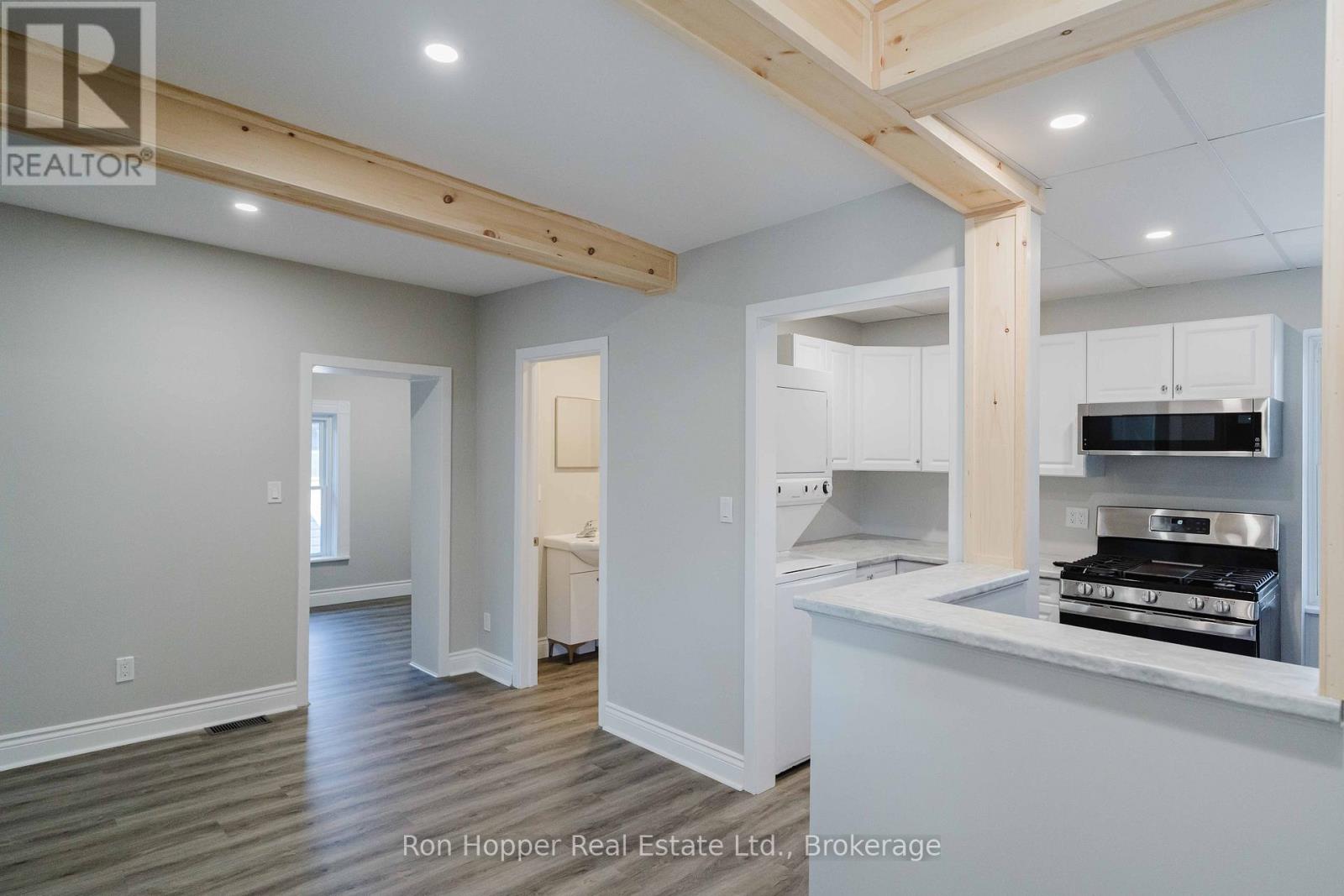 682 7th St A East Street, Owen Sound, Ontario  N4K 1K5 - Photo 9 - X12992270