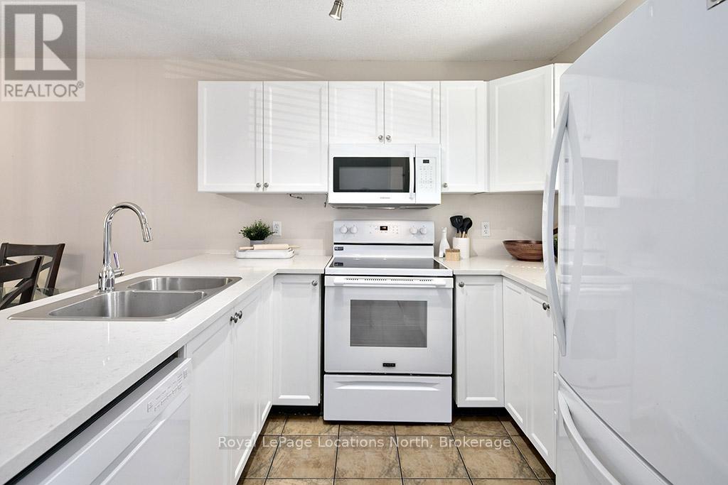 52 - 100 Alice Street W, Blue Mountains, Ontario  N0H 2P0 - Photo 5 - X12992554