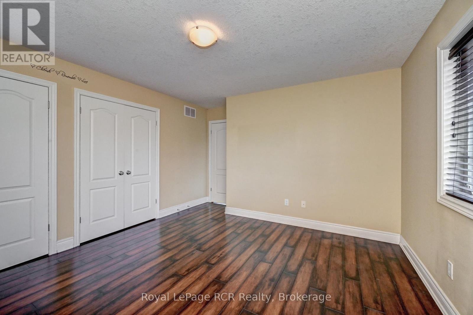 101 Douglas Street, West Grey, Ontario  N0G 1R0 - Photo 26 - X12993938