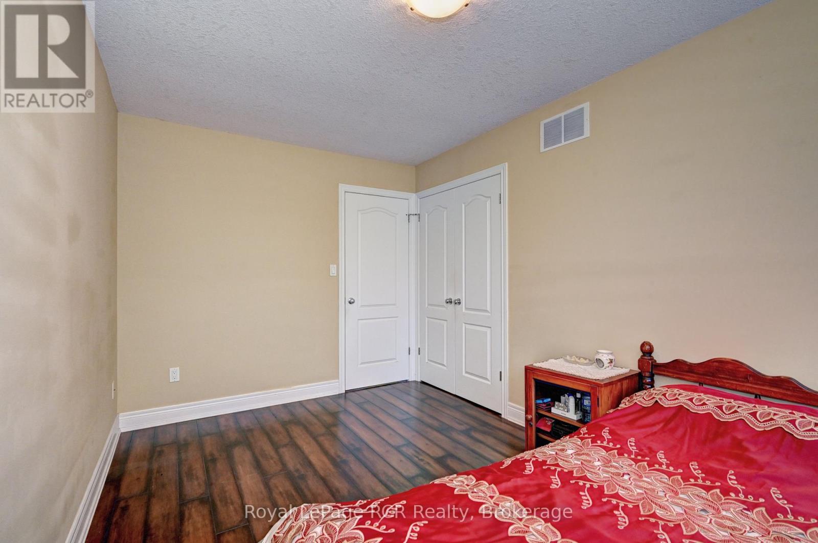 101 Douglas Street, West Grey, Ontario  N0G 1R0 - Photo 28 - X12993938