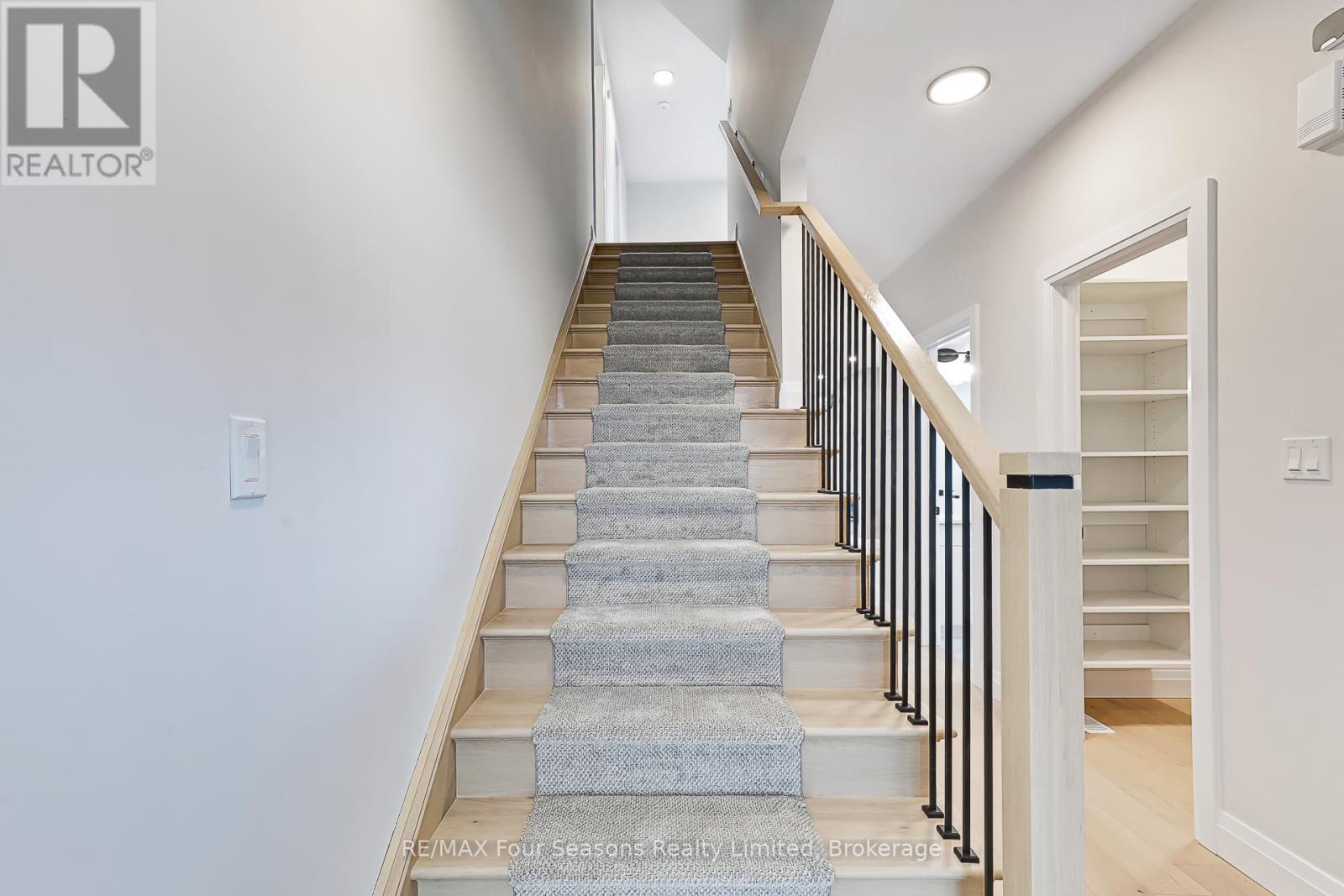 1 Boynton Court, Blue Mountains, Ontario  N0H 2P0 - Photo 29 - X12994508