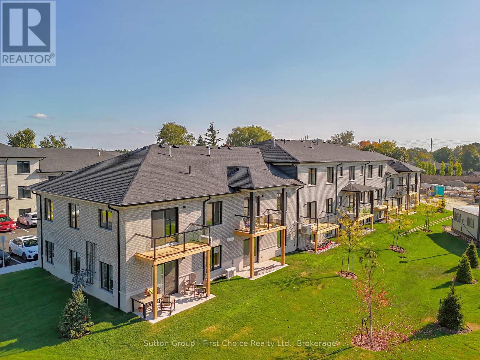 Unit 40 - 3202 Vivian Line, Stratford, Ontario  N5A 0K6 - Photo 4 - X12996096