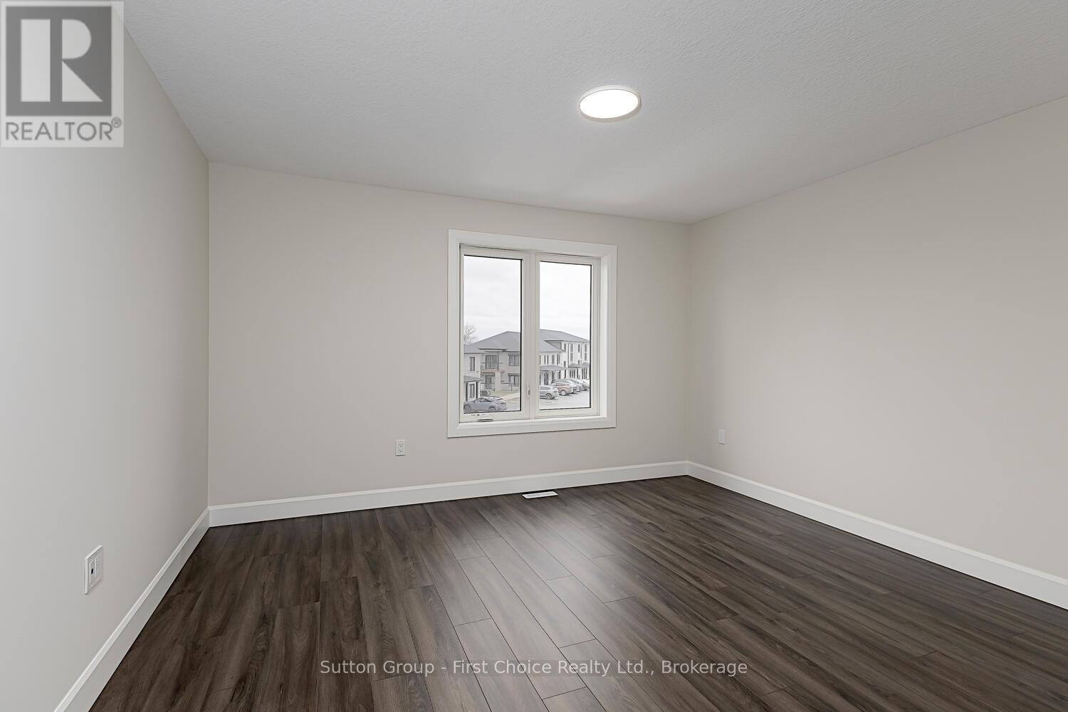 Unit 42 - 3202 Vivian Line, Stratford, Ontario  N5A 0K6 - Photo 15 - X12996108