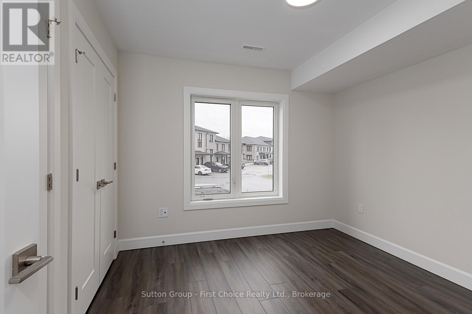 Unit 42 - 3202 Vivian Line, Stratford, Ontario  N5A 0K6 - Photo 20 - X12996108