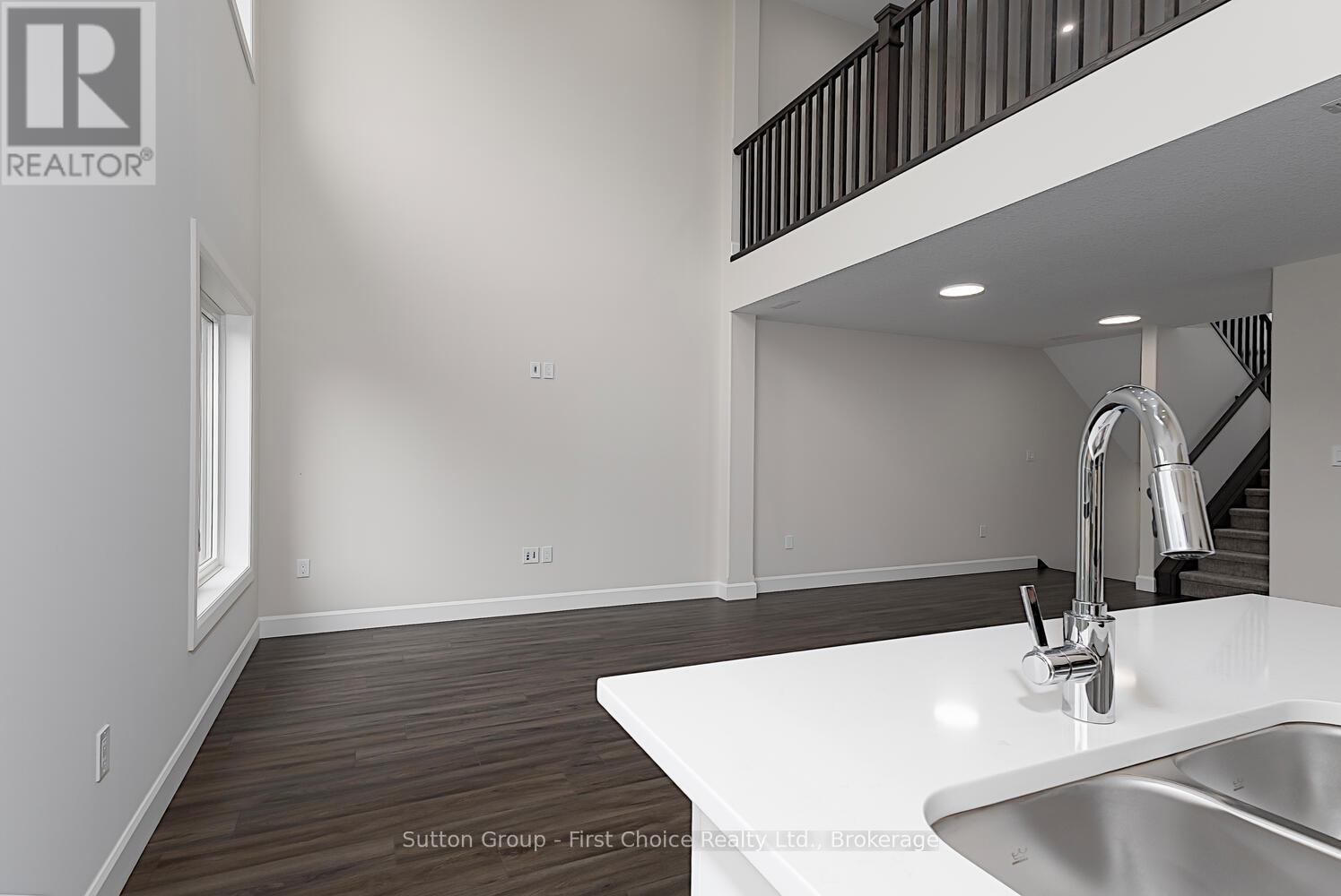 Unit 42 - 3202 Vivian Line, Stratford, Ontario  N5A 0K6 - Photo 7 - X12996108