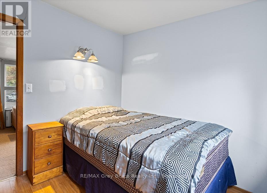 243 Mccullough Lake Drive, Chatsworth, Ontario  N0H 2V0 - Photo 29 - X12996258