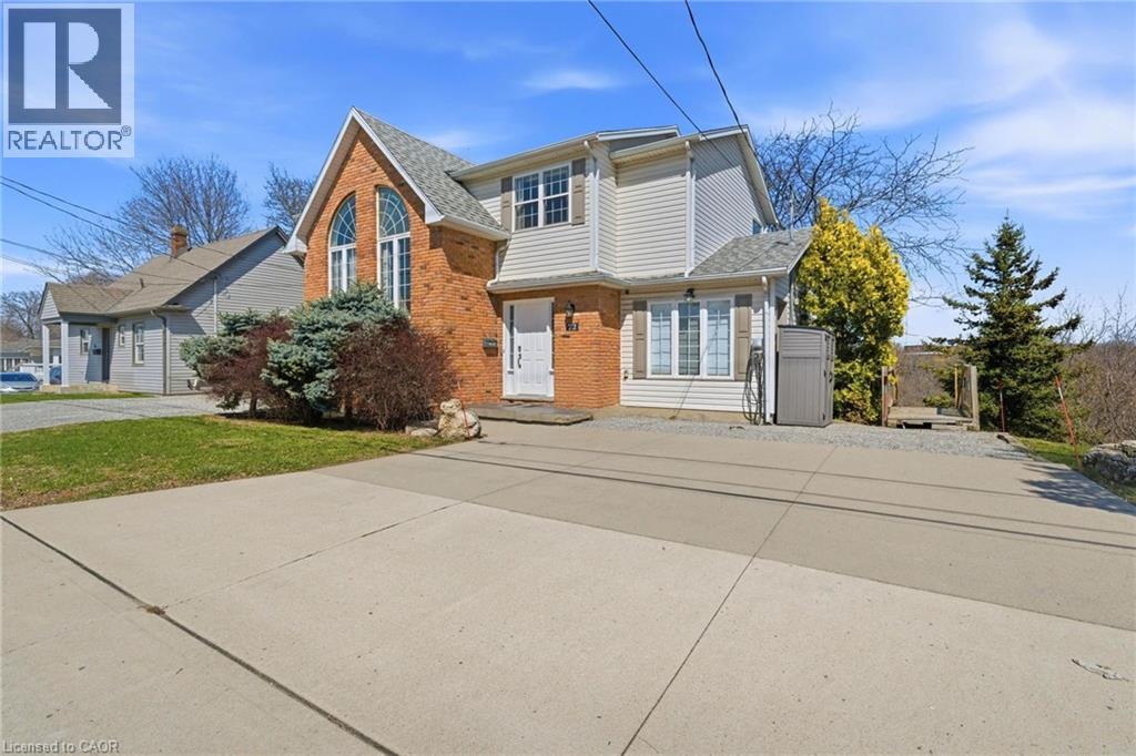 72 Martindale Road, St. Catharines, Ontario  L2S 2Y3 - Photo 2 - 40820510