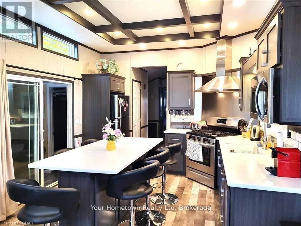 613 Oak Crescent, Centre Wellington, Ontario  N1M 2W5 - Photo 7 - X12999914