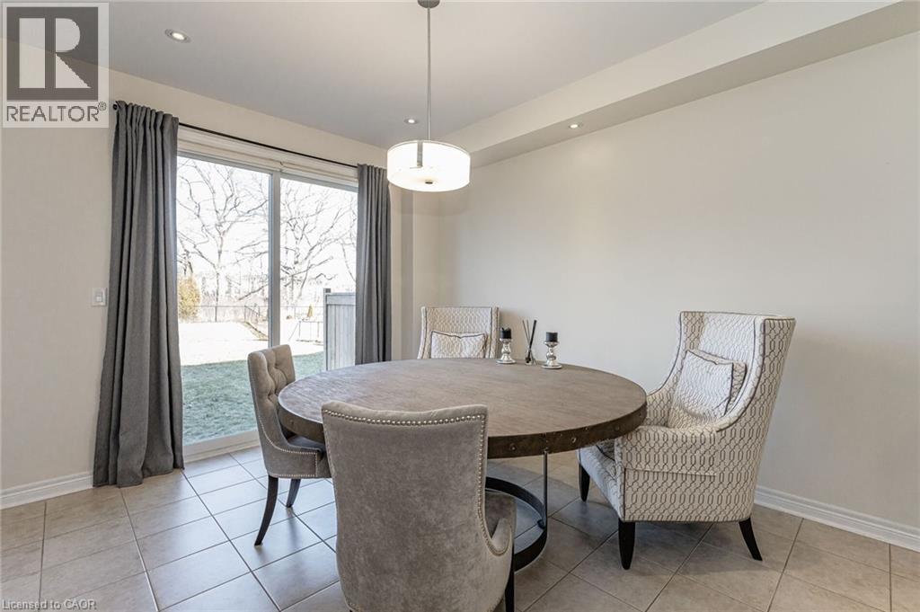 2453 Village Common, Oakville, Ontario  L6M 0S2 - Photo 13 - 40820076