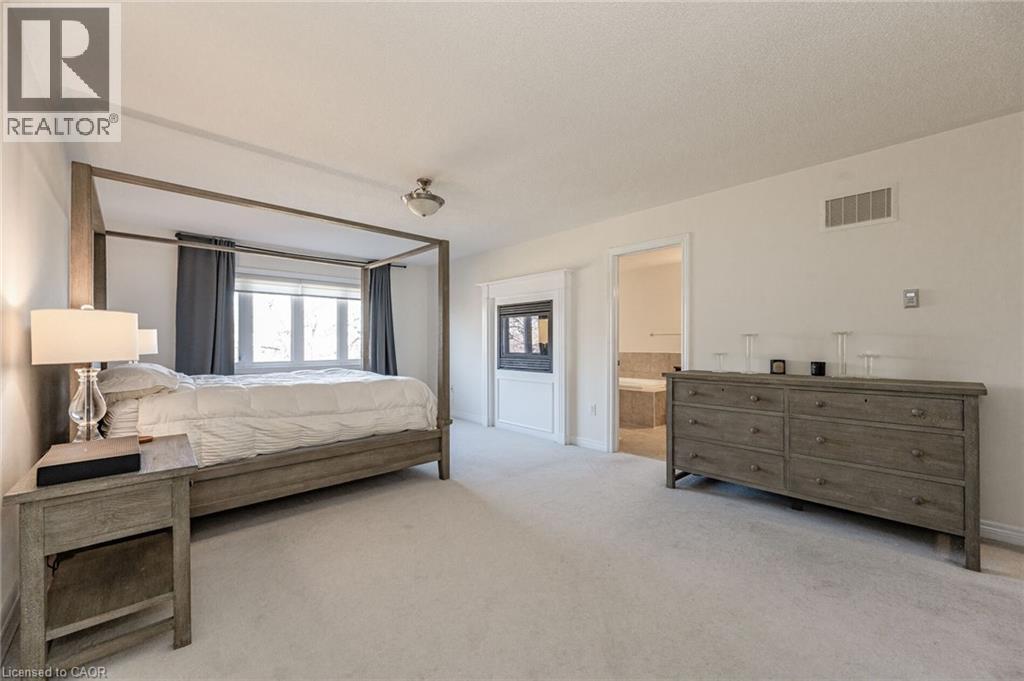 2453 Village Common, Oakville, Ontario  L6M 0S2 - Photo 21 - 40820076