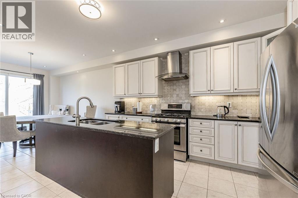 2453 Village Common, Oakville, Ontario  L6M 0S2 - Photo 9 - 40820076