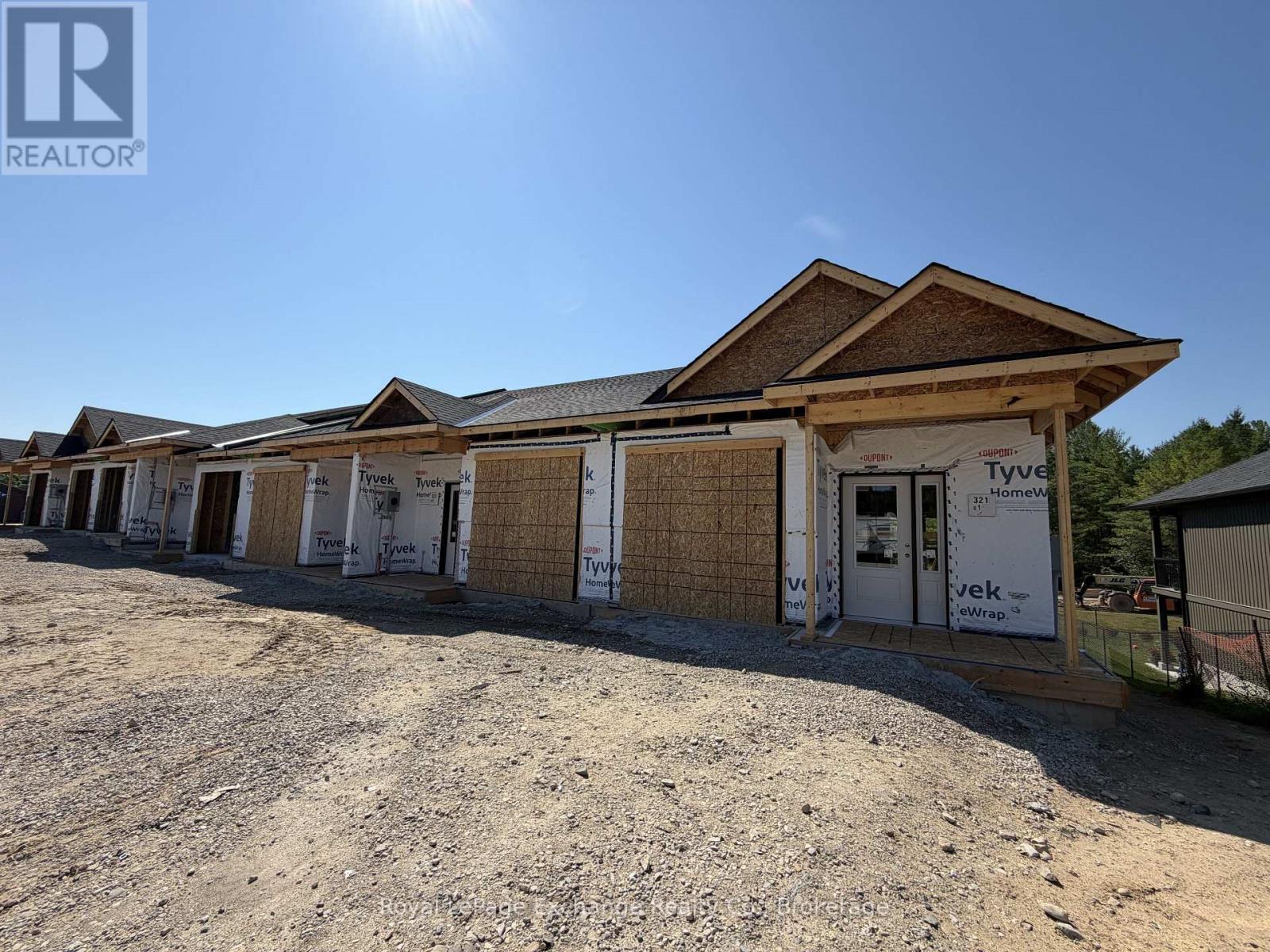 Unit 1 - 321 Arnaud Street, Arran-Elderslie, Ontario  N0G 2N0 - Photo 3 - X13000202