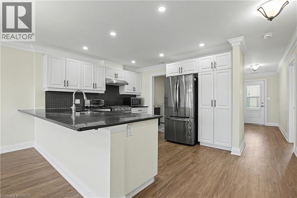 22 Sister Kern Terrace, Hamilton, Ontario  L9B 2M1 - Photo 13 - 40817439