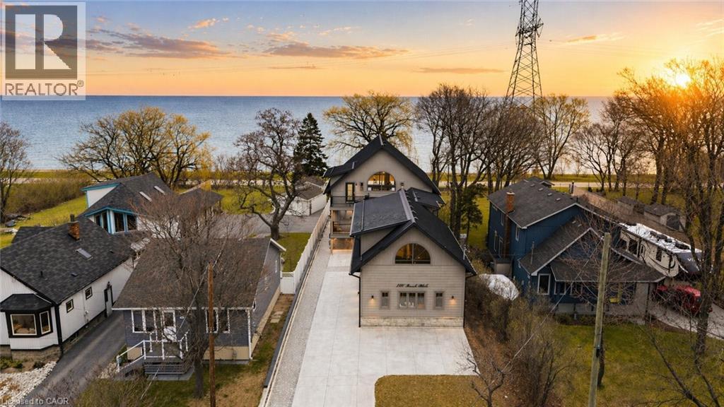 207 Beach Boulevard, Hamilton, Ontario  L8H 6V8 - Photo 3 - 40820962