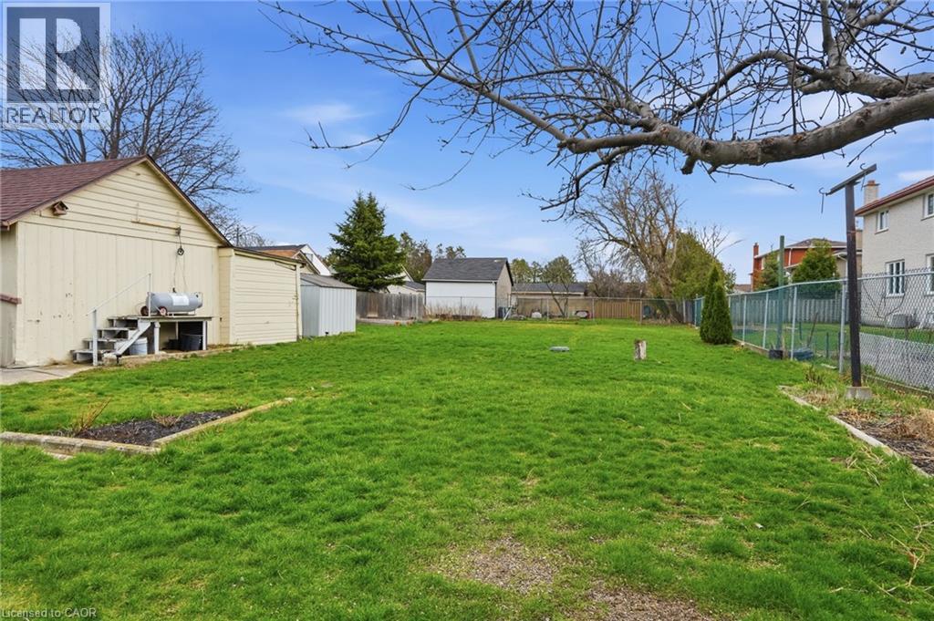 336 Barton Street, Stoney Creek, Ontario  L8E 2K9 - Photo 43 - 40820747