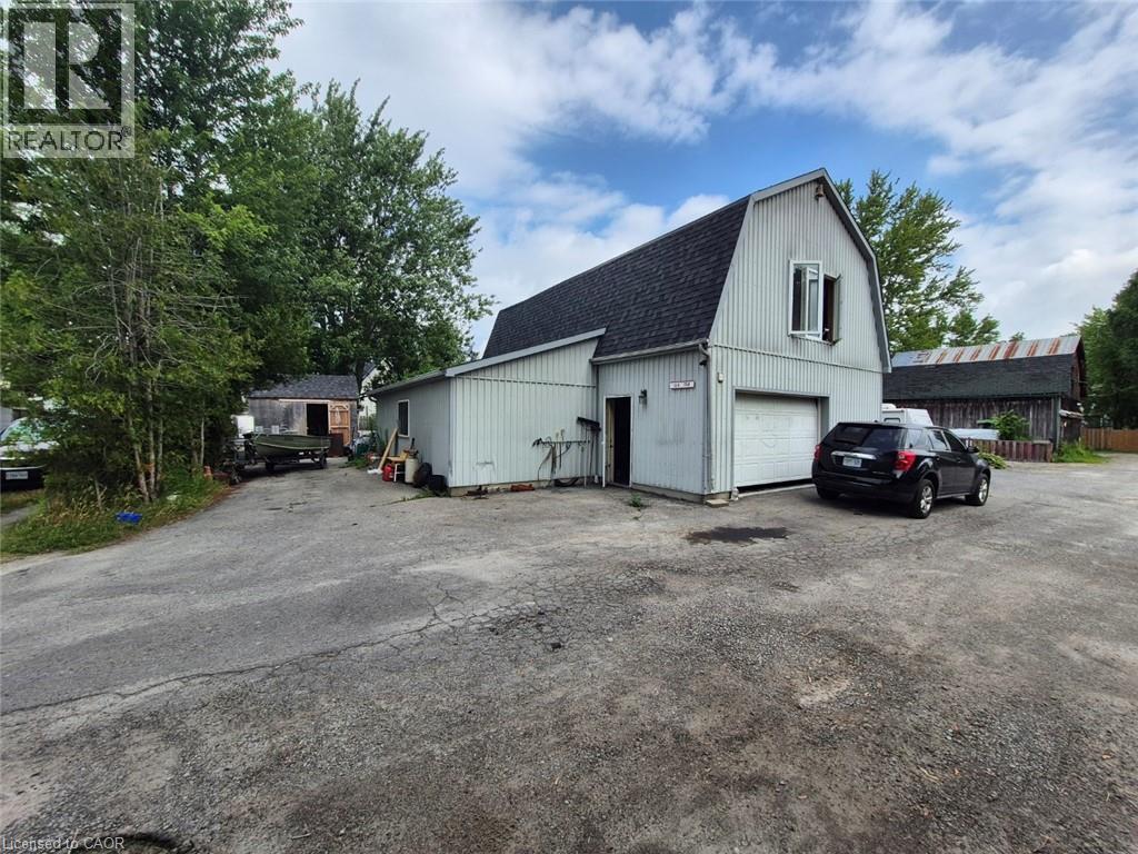 713 Cedar Street, Dunnville, Ontario  N1A 2J9 - Photo 3 - 40821156
