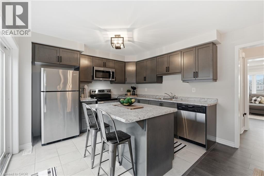 230 Avonsyde Boulevard Unit# 15, Waterdown, Ontario  L8B 1T9 - Photo 12 - 40821101