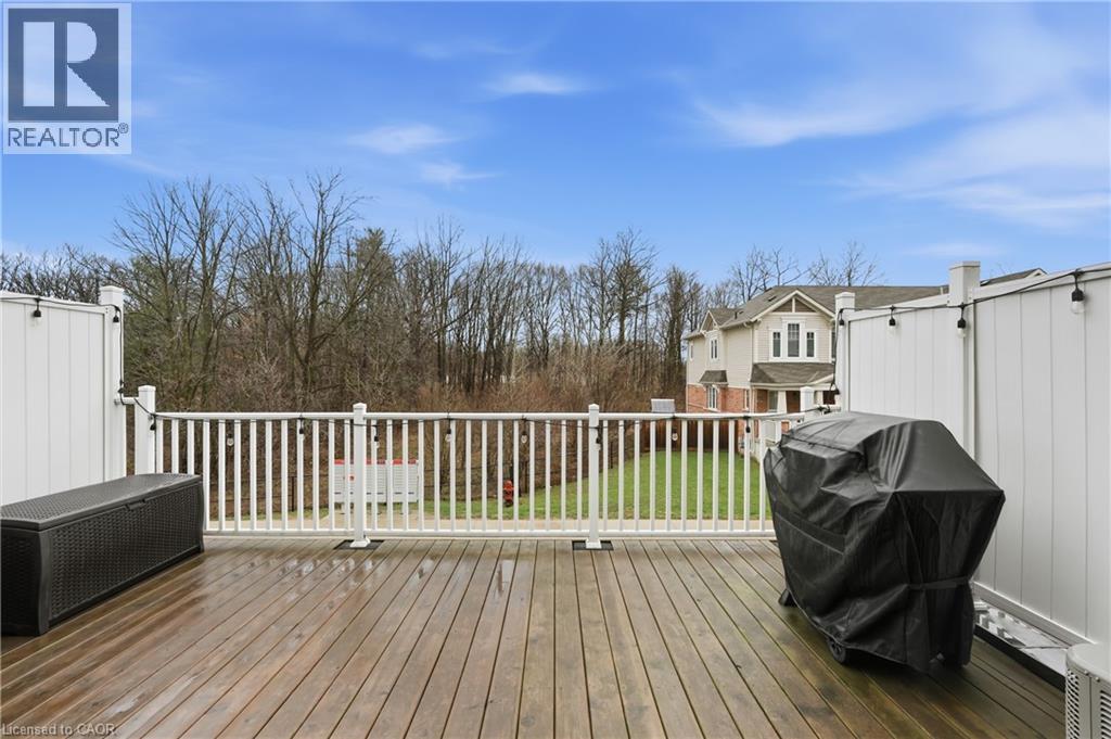 230 Avonsyde Boulevard Unit# 15, Waterdown, Ontario  L8B 1T9 - Photo 28 - 40821101