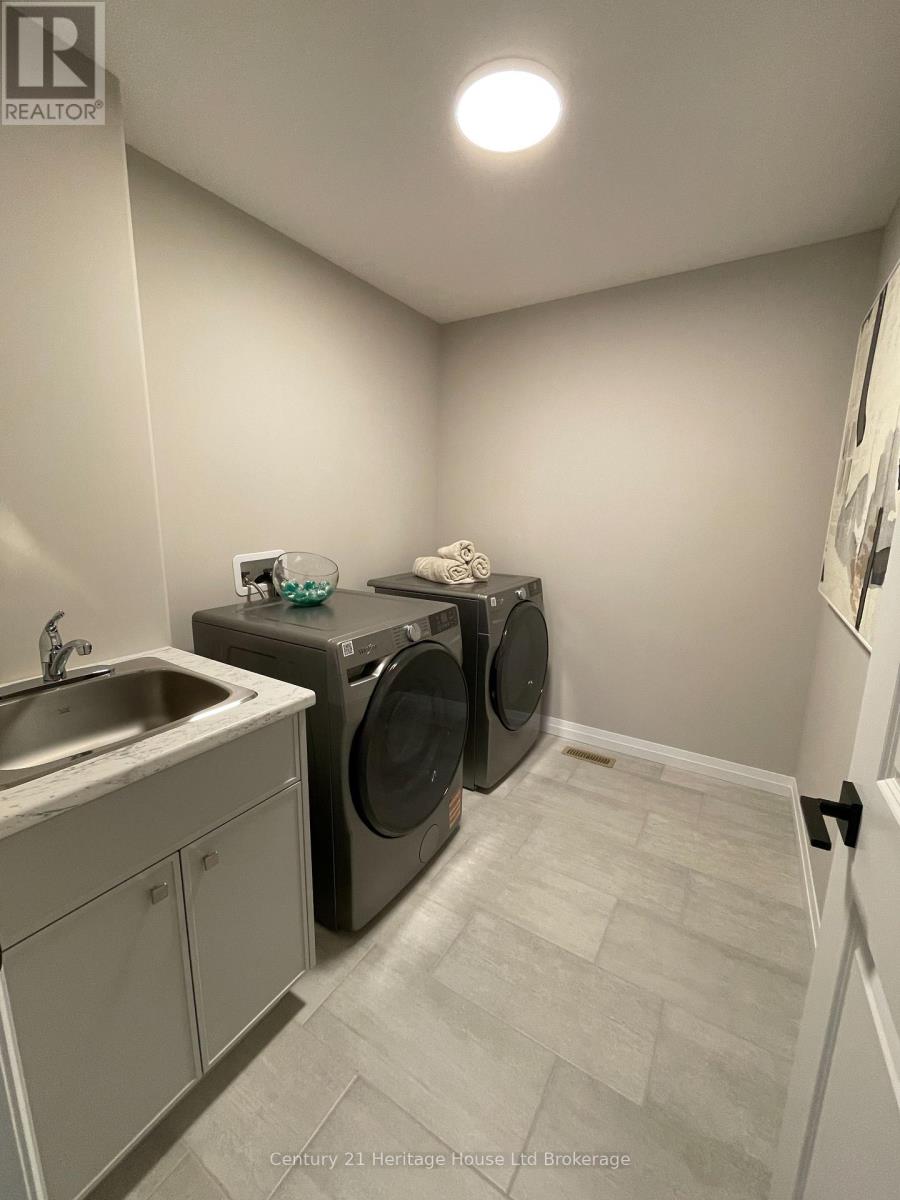 339 Anderson Street, Woodstock, Ontario  N4S 0G6 - Photo 4 - X13004224