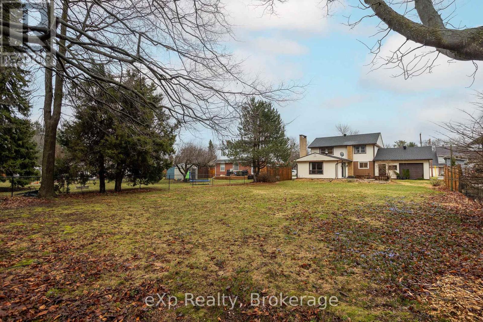 570 7th Street W, Owen Sound, Ontario  N4K 3L6 - Photo 17 - X13005228