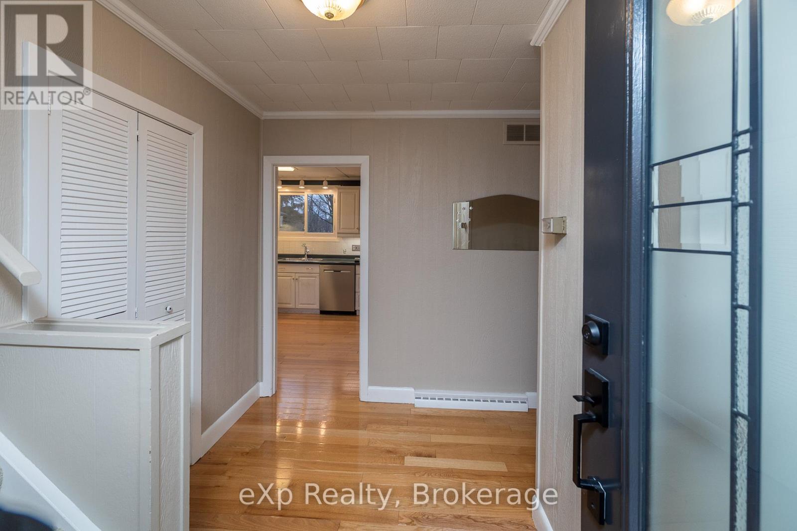 570 7th Street W, Owen Sound, Ontario  N4K 3L6 - Photo 20 - X13005228